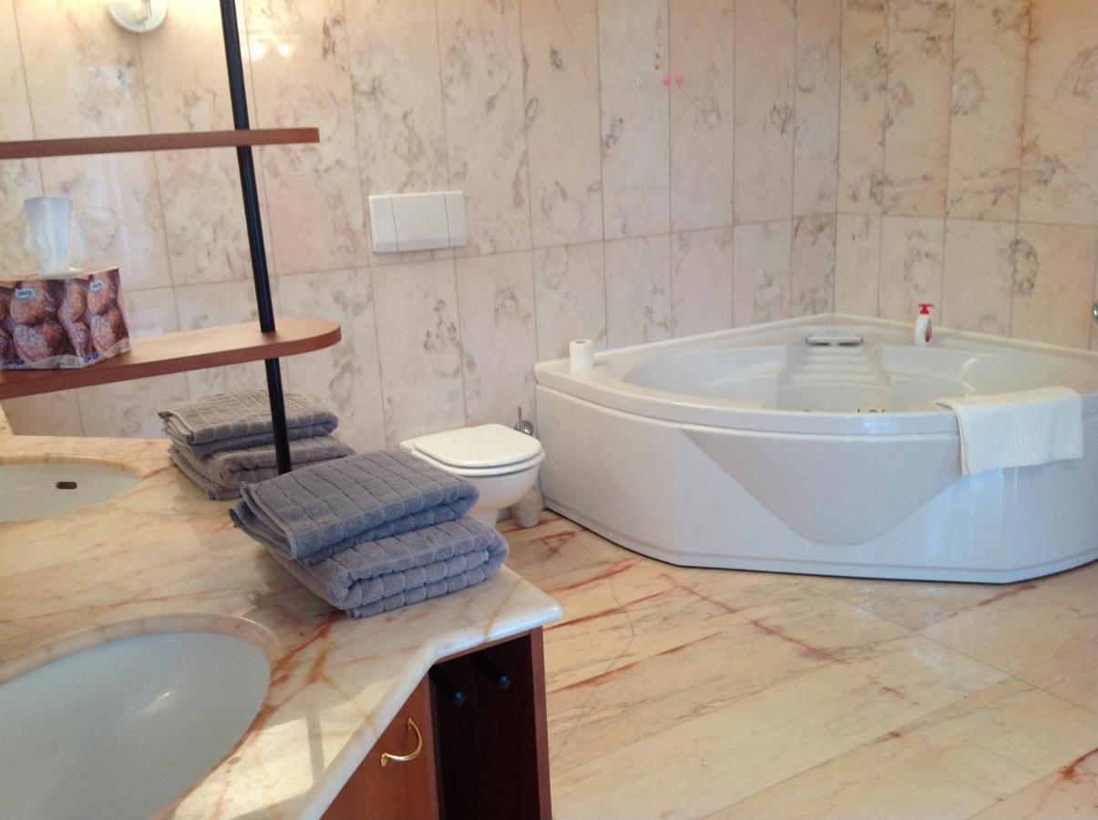 Villa Rooms Laives Dış mekan fotoğraf